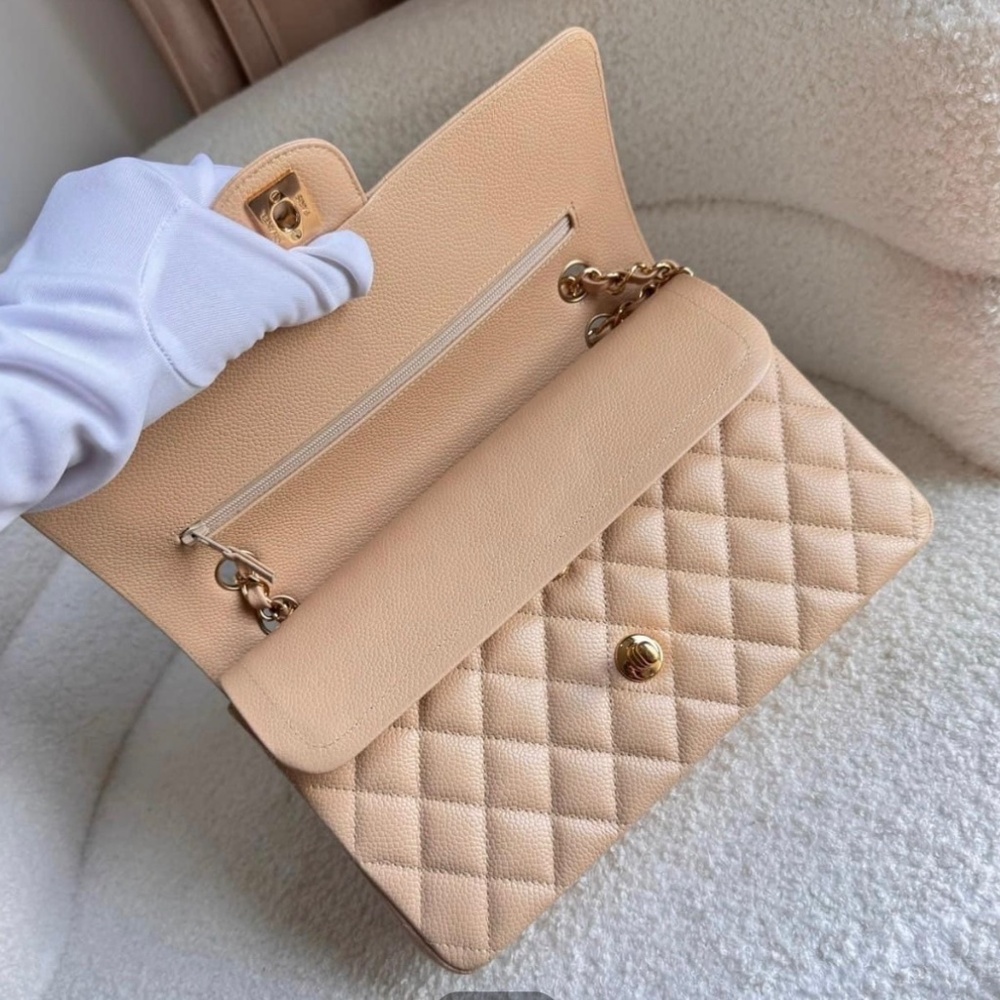 Chanel medium - Picture 2 of 3